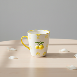 Taza de Porcelana Fina de Primera Calidad 3460987B-0.36, Nueva, con Estampado de Limón Amarillo y Espiral - Product Image 3