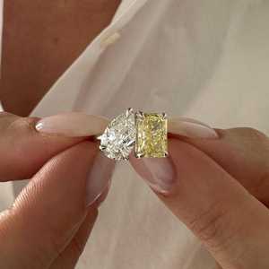 Anillo Toi Moi con Diamante Amarillo Cultivado en Laboratorio Auténtico de 1CT Corte Radiante y 1CT Corte Pera para Mujer, Oro Sólido de 14K, para Boda, Fiesta, Regalo para Ella - Product Image 3