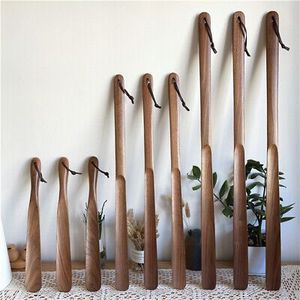 Chausse-pied magnétique étanche en bois de lotus massif avec poignée pour seniors - Chausse-pied en bois - Product Image 2