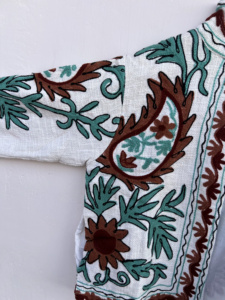 Blouson bomber à imprimé bohème avec fermeture éclair sur le devant, longueur standard, vêtements ethniques traditionnels d'artisanat de Jaipur, 100% coton brodé de fleurs - Product Image 4