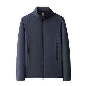 Veste de randonnée en gros, veste softshell en polyester 300 g/m², veste de travail avec logo personnalisé pour les détaillants de plein air aux États-Unis - Product Image 4
