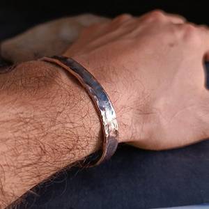 Vintage Copper Alloy Cuff <b>Bracelets</b> Hammered Textured Unisex Fashion Jewelry men women wrist wear <b>healing</b> therapy - Product Image 4