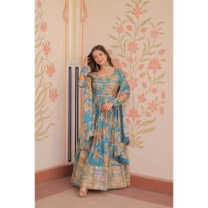 Robe de mariée brodée à impression numérique avec dupatta - Product Image 2
