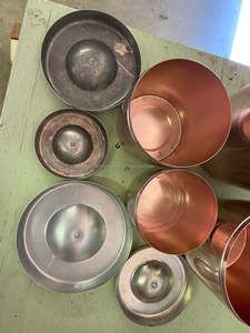 Ensemble de bidons en aluminium Vintage Rose Design avec couvercles sécurisés Parfait pour stocker les fruits secs et la vente en gros - Product Image 4