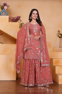 Ensemble Sharara indien pakistanais magnifique, en tissu Georgette, pour fêtes, mariages, occasions traditionnelles et tenues décontractées. - Product Image 3