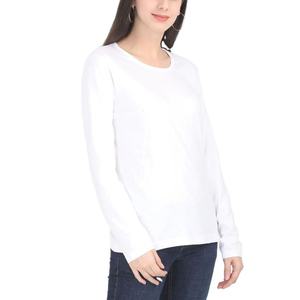 เสื้อยืดแขนยาวสีแดงสำหรับผู้หญิง คอกลม ทรงปกติ ผ้าถักเนื้อฝ้าย สวมใส่สบายทุกฤดู สีพื้น ระบายอากาศได้ดี - Product Image 3