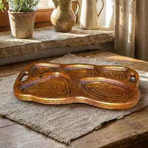 Juego de Vajilla de Alta Calidad, Ecológico y Hecho a Mano, Estilo Americano, Elegante Bandeja de Servir de Madera de Mango con Acabado Antiguo por UO - Product Image 1