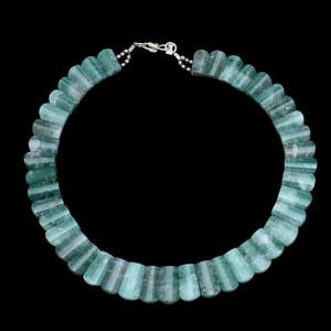 Collar llamativo de ágata musgosa verde lisa, estilo Cleopatra egipcia, tipo babero, joyería de playa elegante, hecho a mano con piedras preciosas - Product Image 3