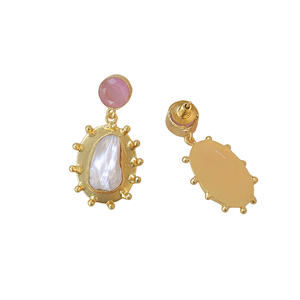 Pendientes de Perlas Barrocas Chapados en Oro con Detalles Rosados, Pendientes de Aro con Piedras Semipreciosas, Joyería al por Mayor - Product Image 4