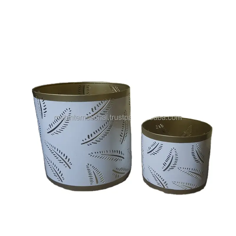 Logam Dekoratif Hurricane Votive Candle Holder Desain Antik Tealight Holder Dekorasi Rumah Meja Pernikahan Pesta