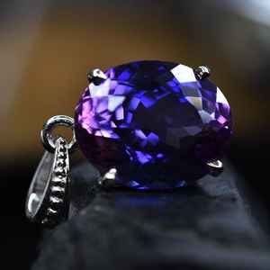 Pendentif de mode en Tanzanite violette naturelle 19,8 carats, pierre précieuse certifiée IGI, collier en argent sterling 925, bijou unique, cadeau pour elle - Product Image 4