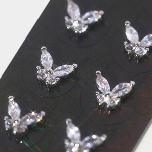 [W Island] 24K Gold <b>Flower</b> Ear Patches Glossy Muse Transparent Waterproof 72-Hour Wear Jewel <b>Stickers</b> - Product Image 3
