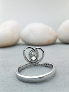 Anillo de Compromiso y Boda Clásico Unisex de Lujo en Oro Sólido de 14K con Diamante de Laboratorio VVS de 2 Quilates, Corte Ovalado, con Certificado IGI - Product Image 4