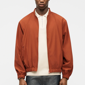 Blouson bomber homme uni respirant, couleur unie, style personnalisé, nouvelle collection, haute qualité, en vente. - Product Image 4