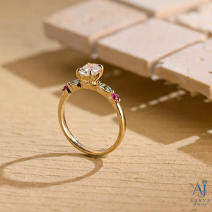 Bague de mariage de luxe en moissanite plaquée or 18 carats avec sertissage à griffes, pierre centrale ovale et pierres latérales colorées - Product Image 3