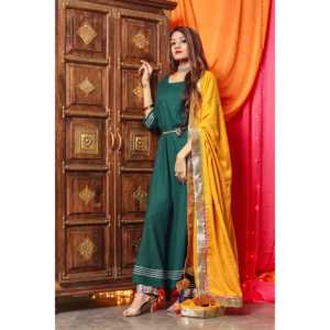 Costume de travail en satin vert chaud avec dupatta jaune, taille XS - Product Image 3