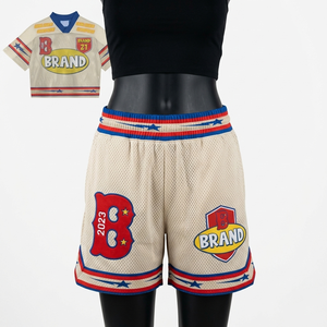ชุดเสื้อยืดและกางเกงขาสั้นผ้าโพลีเอสเตอร์ตาข่ายพรีเมียม 160 GSM สีดำขาว ลายพิมพ์ซับลิเมชั่น โลโก้สั่งทำ สำหรับผู้ชาย - Product Image 6