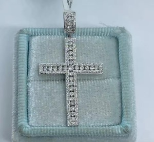 Colgante Cruzado de Diamantes Moissanite VVS, Colgante de Plata 925 con Incrustaciones de Diamantes, Colgante Hip Hop, Joyería de Fe Cristiana, Colgante Religioso - Product Image 2