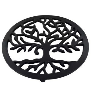 Trivets de alta calidad y duraderos, de metal plateado, con forma de hoja, huecos, decorativos, resistentes al calor, para ollas y platos calientes. - Product Image 4