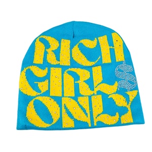 หมวกบีนนี่แฟชั่นฤดูหนาวคุณภาพสูง ดีไซน์ใหม่ล่าสุด ประดับเพชร สำหรับทุกเพศทุกวัย  ถักจากอะคริลิก  ให้ความอบอุ่นและมีสไตล์ - Product Image 4