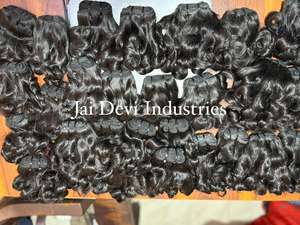 ผมหยิกคุณภาพสูง เนื้อนุ่ม จัดทรงง่าย โคนผมสีเข้ม ปรับรูปหน้าได้ - Product Image 5