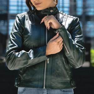 Chaquetas de mujer verdes con logotipo personalizado de alta demanda, chaqueta vintage para invierno, abrigos de cuero elegantes, chaquetas bomber auténticas, ropa de calle. - Product Image 1