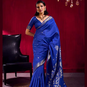 Magnifique sari en soie pure avec un travail de tissage complexe, confortable et élégant pour les mariées et les festivals, sari prêt-à-porter. - Product Image 1