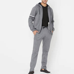 Survêtement pour homme, pantalon cargo, sweat-shirt à capuche, tissu confortable, adapté à l'hiver, avec un survêtement léger personnalisé - Product Image 3