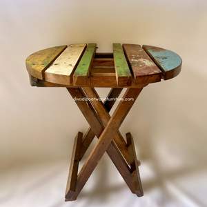 Table basse pliante ronde en bois de bateau recyclé, couleur naturelle, artisanale, compacte, pour l'intérieur et l'extérieur, export. - Product Image 4