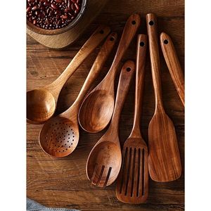 Cuchara Ranurada de Madera de Mango Elegante Hecha a Mano, Utensilio de Cocina de Madera - Product Image 3