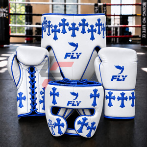 Ensemble de boxe en cuir véritable de qualité supérieure, artisanat haut de gamme, motif croisé, super confortable, ensemble de kickboxing professionnel - Product Image 3
