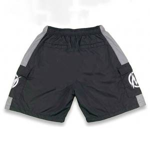 Conjunto de Chaqueta Cortavientos y Pantalones Cortos de Nailon para Hombre, Color Negro y Gris, con Logotipo Personalizado RTS, Transpirable, Clásico, para Verano - Product Image 4