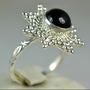 Anillo de Ónix Negro Hecho a Mano, Plata de Ley 925, Engaste de Bisel, Gema Redonda, Joyería Boho, Piedra de Nacimiento de Julio - Product Image 5