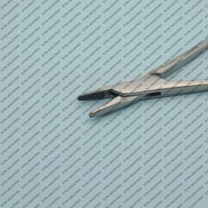 Porte-aiguille chirurgical allemand de qualité TC Derf, 4,75 pouces, manuel, en acier inoxydable, instrument chirurgical certifié CE - Product Image 2