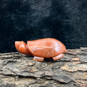 Natural Red Aventurine Tortoise Carving Aventurine Turtle Healing Crystal For Reiki Feng Shui Decor Wholesale - Product Image 2