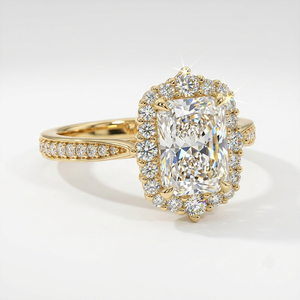Bague pour femme LILABA ENTERPRISE en or jaune 18 carats avec diamant de laboratoire taille radiant de 2,00 carats et pierres latérales brillantes, idéale pour le quotidien - Product Image 1