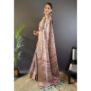 Sari de Seda Assam Rosa Bebé con Estampado Kalamkari y Borde Tejido con Hilo Zari, Bufanda Tradicional India de Lujo Tejida a Mano - Product Image 1