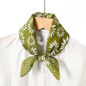 Fashion Design Women Best Flower Printed Bandana Women <b>Head</b> Scarf Silk Satin <b>Head</b> Women Bandanas Silk <b>Wrap</b> Scarves - Product Image 3