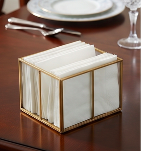 Porte-serviettes en métal doré unique avec un design simple et élégant, parfait pour les restaurants, les hôtels et les accessoires de table de mariage - Product Image 6