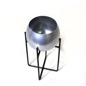 Jardinière en fer grande capacité avec support pour décoration d'entrée, hôtel, bureau, bâtiment – Pot de fleurs métallique personnalisable - Product Image 4