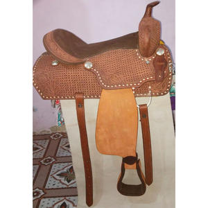 À VENDRE SHOW WESTERN SIÈGE COMPLET HARNAIS EN CUIR SELLE OUTILLAGE À LA MAIN BRUN EN DOLLAR 65 CARTE DE CRÉDIT TAILLE ACCEPTÉE 14 15 16 17 18 - Product Image 5