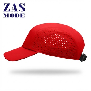 Casquette Snapback Unisexe de Sport Respirante à Séchage Rapide de Haute Qualité, Couleur Rouge Unie, Personnalisable avec Image Animale - Product Image 1