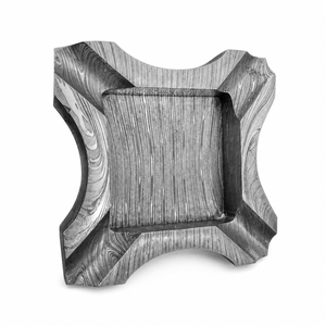 Cenicero de Escritorio Cuadrado de Acero de Damasco Moderno Hecho a Mano por Jexmoo, Decoración para el Hogar, Diseño Único, Accesorio para Fumar, Regalo - Product Image 1