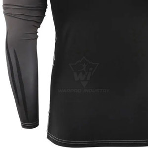 Camiseta de Protección Solar Hecha de Material Suave y Transpirable con Características de Secado Rápido, Adecuada para Deportes Acuáticos, Fitness y Uso al Aire Libre - Product Image 5