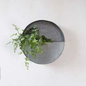 Maceta colgante galvanizada para decoración de pared interior, maceta para suculentas, decoración del hogar, soporte de metal rústico para plantas con montaje de cuerda. - Product Image 2