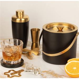 Ensemble d'outils de bar professionnels 5 pièces en acier inoxydable doré et noir, kit de barman, ensemble de shaker à cocktails commercial avec seau à glace - Product Image 1