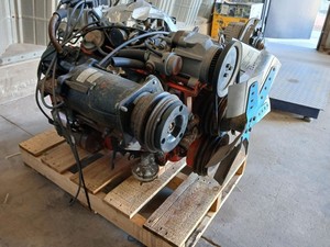 Ensemble moteur CHEVROLET 5.7L (modèles 75-85) avec accessoires, bloc moteur pour la reconstruction - Product Image 2