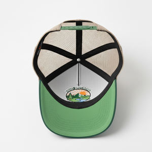 หมวกแก๊ปทรงทรัคเกอร์ 5 แผง สีเขียวเข้มและสีเบจ พร้อมปักลายธรรมชาติ  แบบ Snapback  รับทำโลโก้ตามสั่ง - Product Image 6