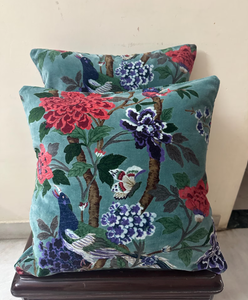 Fundas de Cojín de Terciopelo Verde Azulado con Estampado de Aves y Flores Coloridas, Cojines Decorativos para Sofá, Dormitorio y Decoración del Hogar - Product Image 3