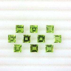 Peridoto Verde Natural de 3mm, Corte Princesa Cuadrado, Facetado, Piedras Preciosas Sueltas para Joyería, Ideal para Anillos y Colgantes, Venta al Por Mayor - Product Image 3